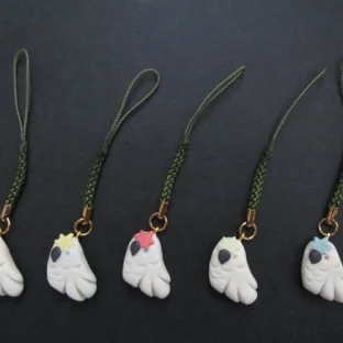 【オーダー】ボウシインコの根付【和菓子風】