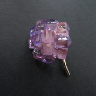 羊羹紫陽花のポニーフック赤紫