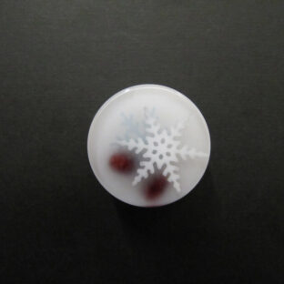 淡雪羹の帯留め