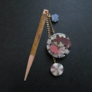 錦玉羹金魚と飴の帯飾り