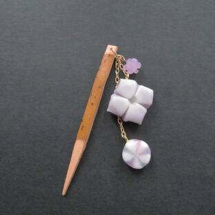 紫陽花と飴の帯飾り紫